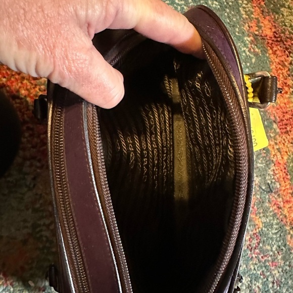 Prada new bag with COA Double zip purple & black Vitelli leather bowling bag - Picture 9 of 14